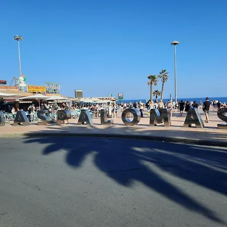 Céntrico Molinos 135 * Playa del Inglés