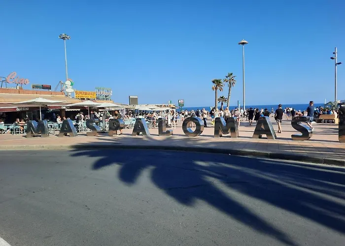 Centrico Molinos 135 * 普拉亚戴尔雷安格莱斯